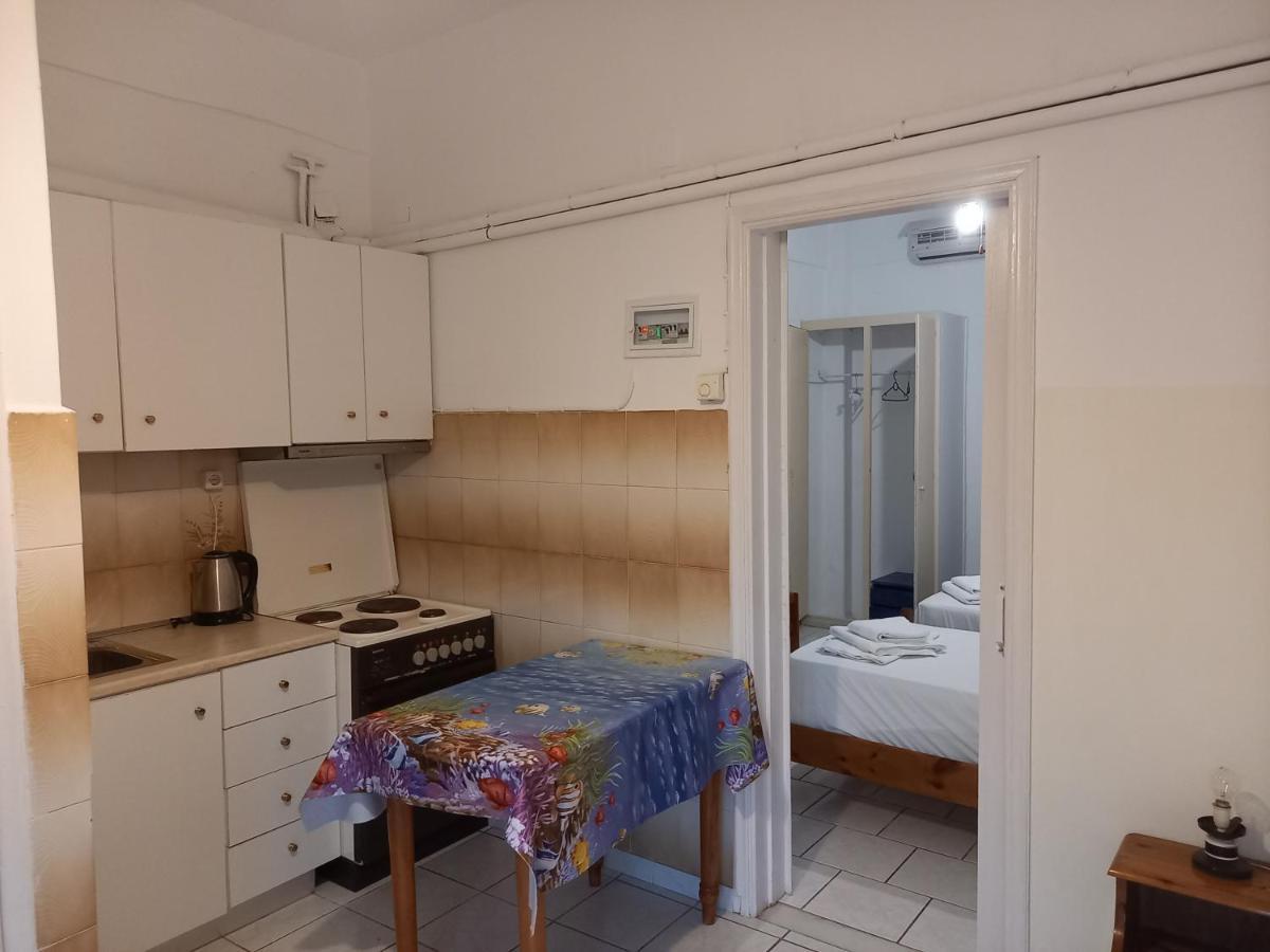 Dionisis Apartments Agia Efimia Exterior photo